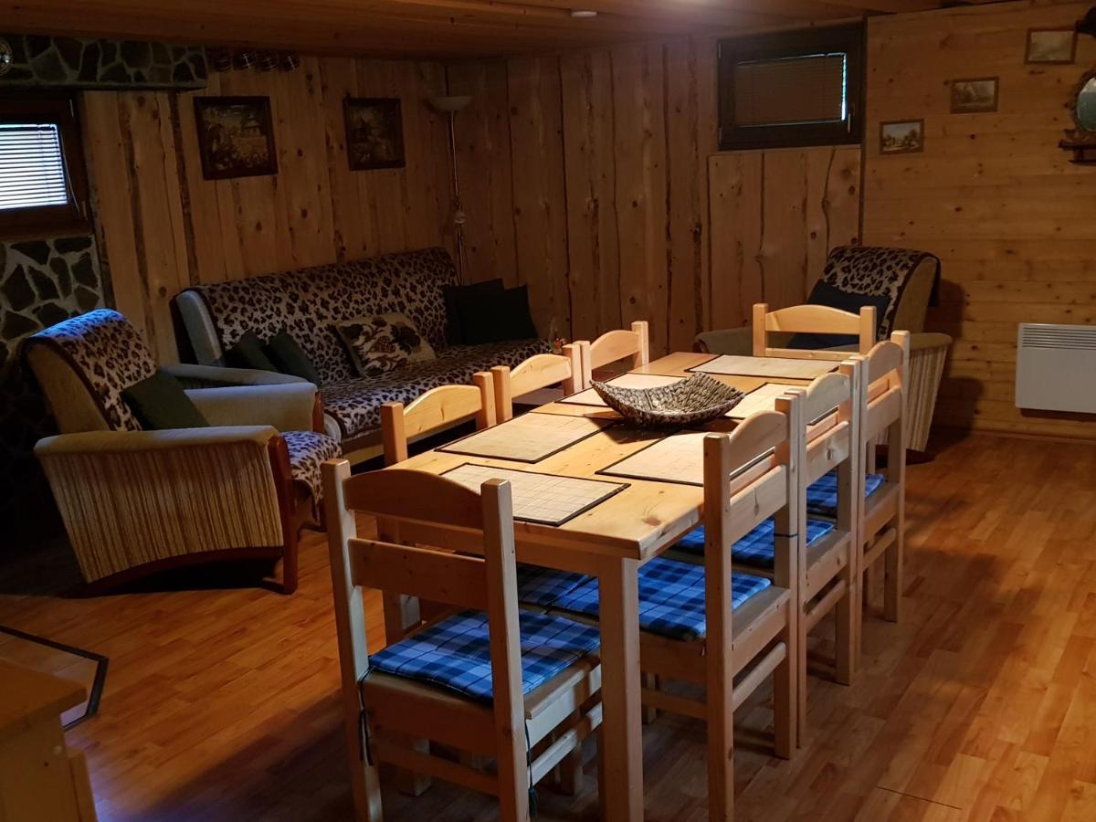 Chata Pod Skalou Valaská 外观 照片